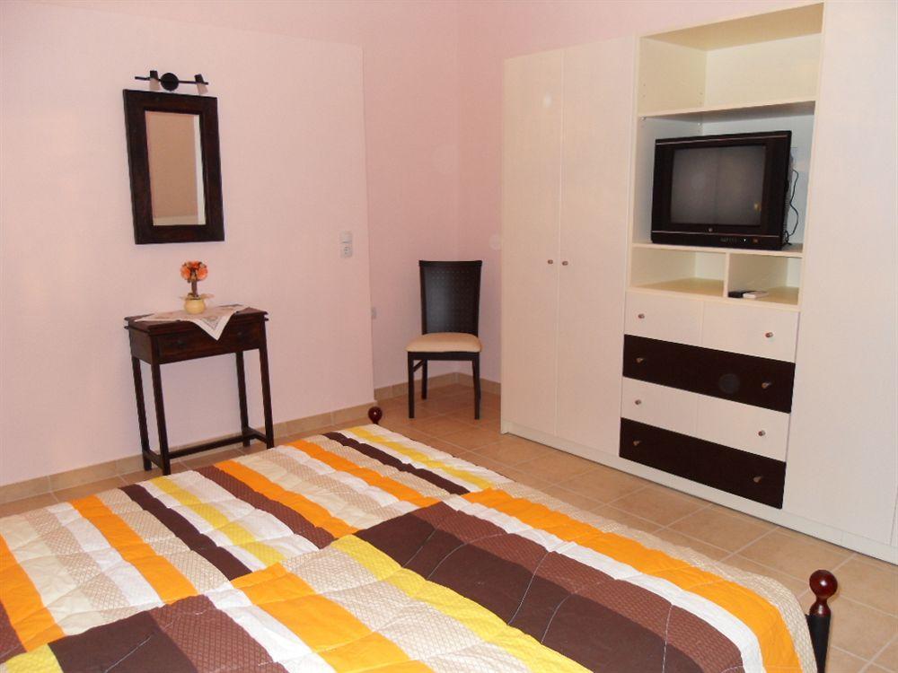 Omorfi Poli 120 Sqm Apartment Anabolu Dış mekan fotoğraf